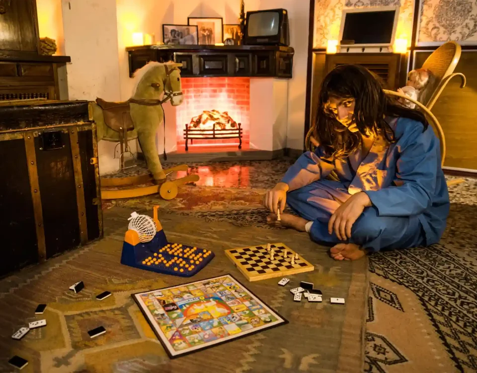 Escape room barcelona miedo teatralizado. El juego de Ariel. Ariel esperando vuestra visita en su habitación